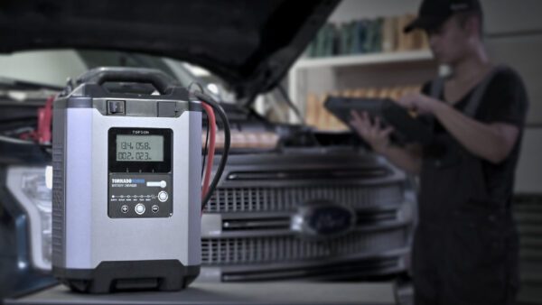 Smart Charger 2025 for automobile garage battery solutions - Automax Tools India