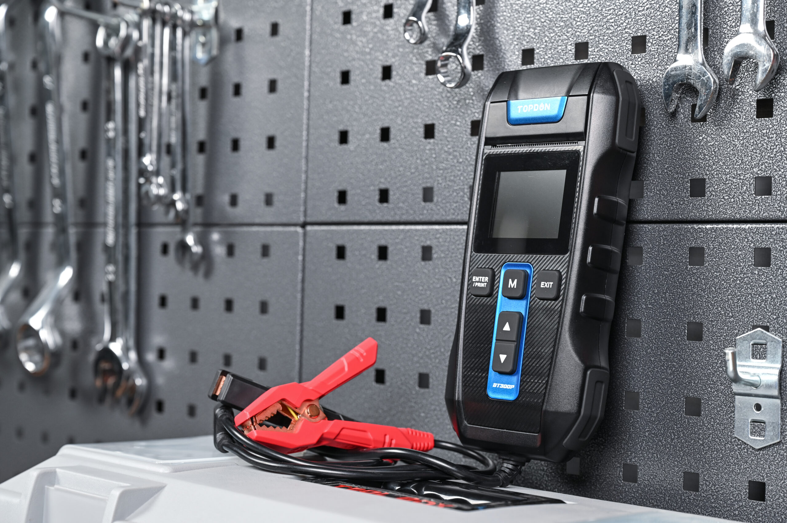 Topdon BT300 car battery tester checking vehicle battery health